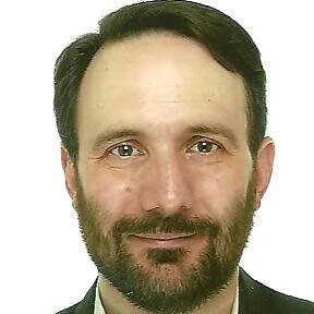 Chargé de valorisation à l'INRAE, politiquement centriste et un peu geek à mes heures perdues