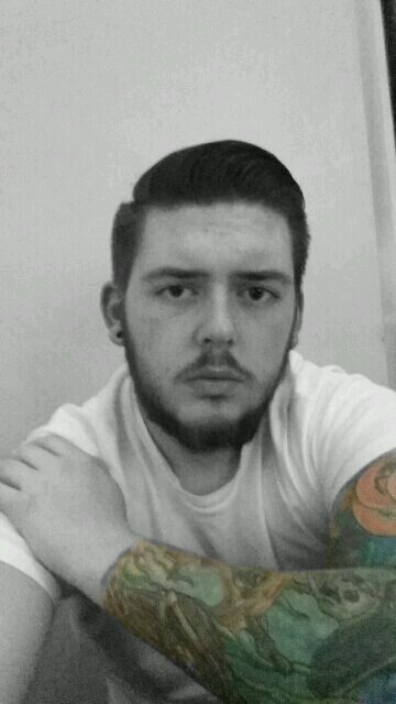 jordaninahat's profile picture. I #FollowBack  Don't #UnFollow me, I have the app.