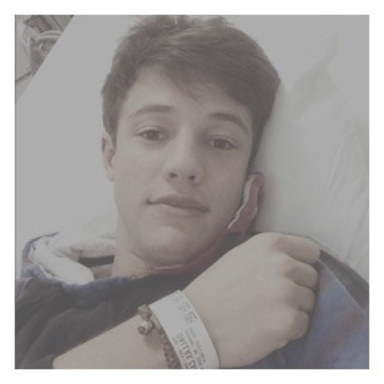 free follow from @cuterthancarter so go follow me there!