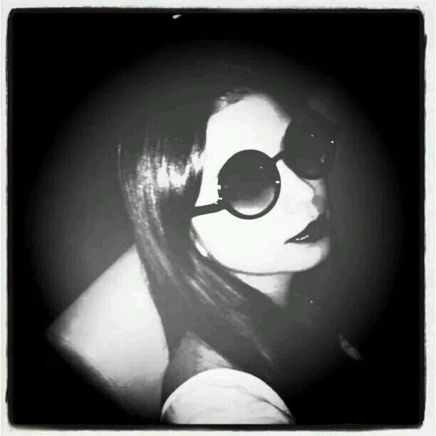 jeenniiffuurr's profile picture. Life is too short for shitty sex and bad relationship. So go find someone who fucks you right and treats you how you deserve to be treated.