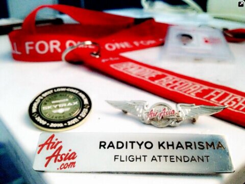 Husband of Chania Putri Cornelia #14 3 Allah SWT & Phopet Muhammad. Pilot wanna Be. Flight Attendant of AirAsia