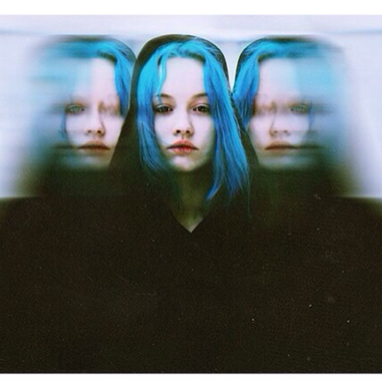 xnawafoh's profile picture. 'الجميع غرباء ما عدا نفسي'