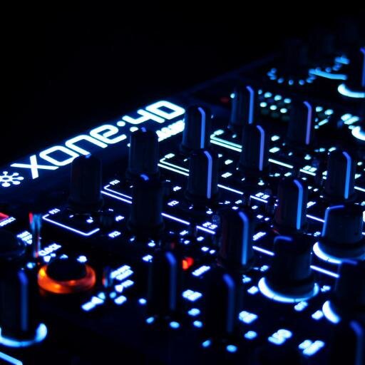 PRODUCER/ARTIST