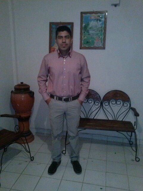 Nací el 19 de octubre; estudiante de ing.civil . UDO.ANZ ;construyendo mi futuro y mi suerte todo con dios . Pisa fuerte y se perseverante..!