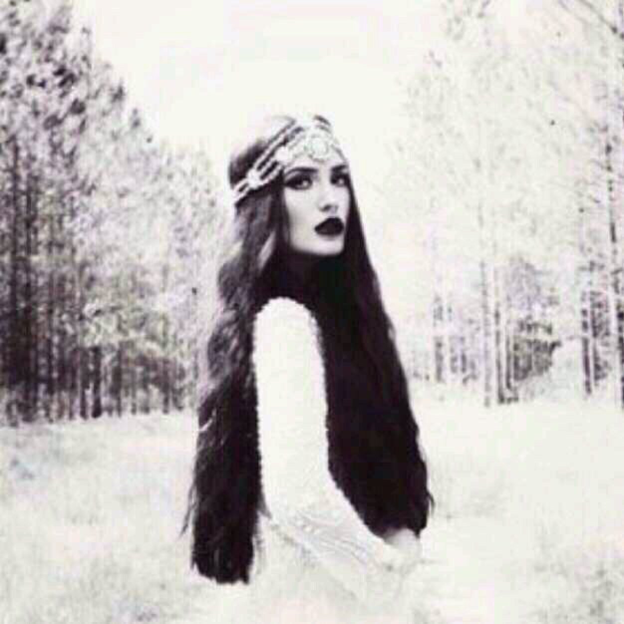 11Nouax's profile picture. سبحانك اللهم وبحمدك اشهد ان لا اله الا انت ، استغفرك واتوب اليك .