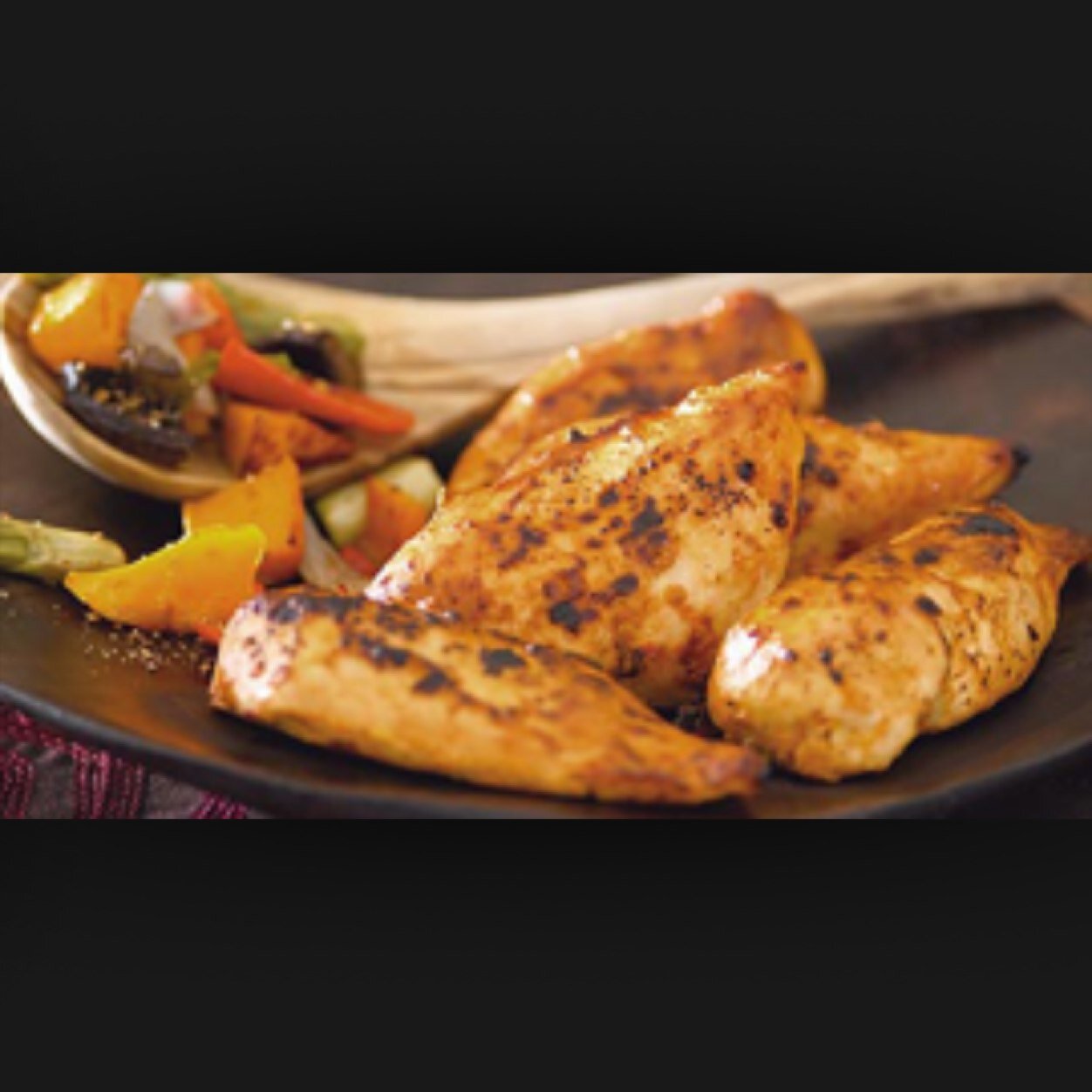 Piri Shak brings Mansfield affordable Piri chicken, Jamaican Jerk, Smoothies, Milkshakes and Protein Shakes!! Located Leeming Street,up the hill from Subaway.