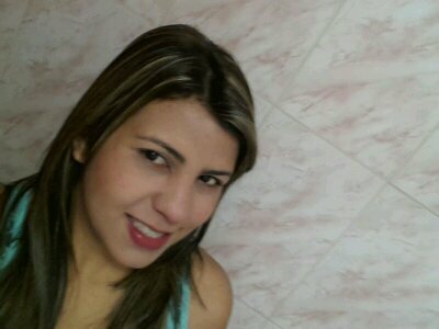 alegre,!! luchadora de buen corazon