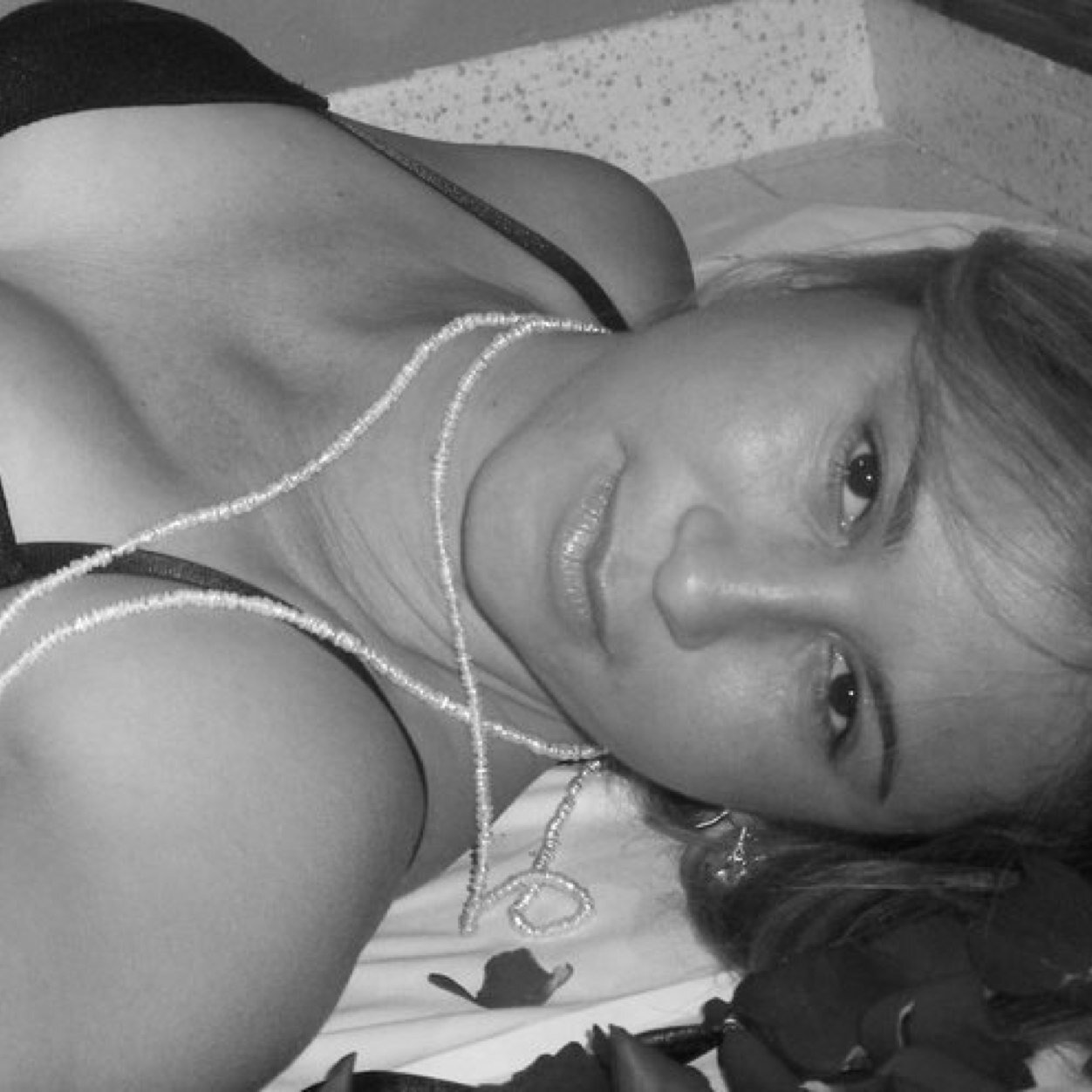 estrellaestrea's profile picture. 