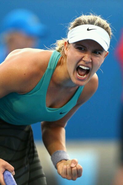 Aquí se banca Cuentame, a Modric, a Benzema y a Eugenie Bouchard, hijos de puta.
