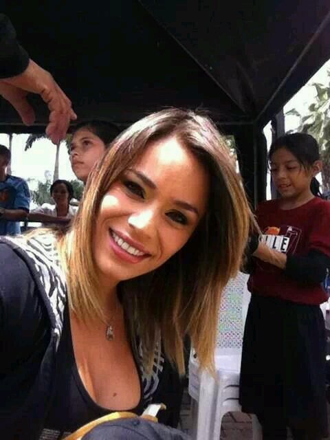 I love my idols are the best and always with them :)