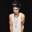 um bizzle (@0mahabieber) Twitter