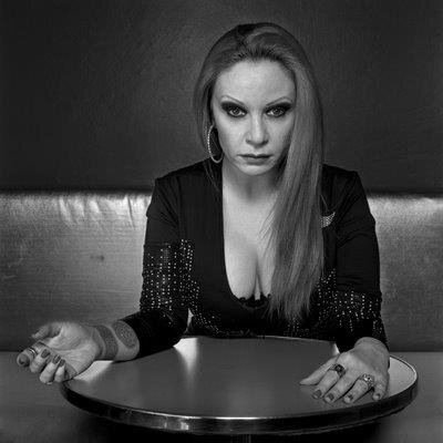 Bienvenidos al twitter oficial de la cantante Alaska