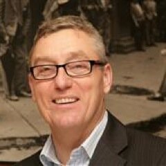 Organisator van Leiden Marathon en meer. Zat voor PvdA in de gemeenteraad. Hardloper.