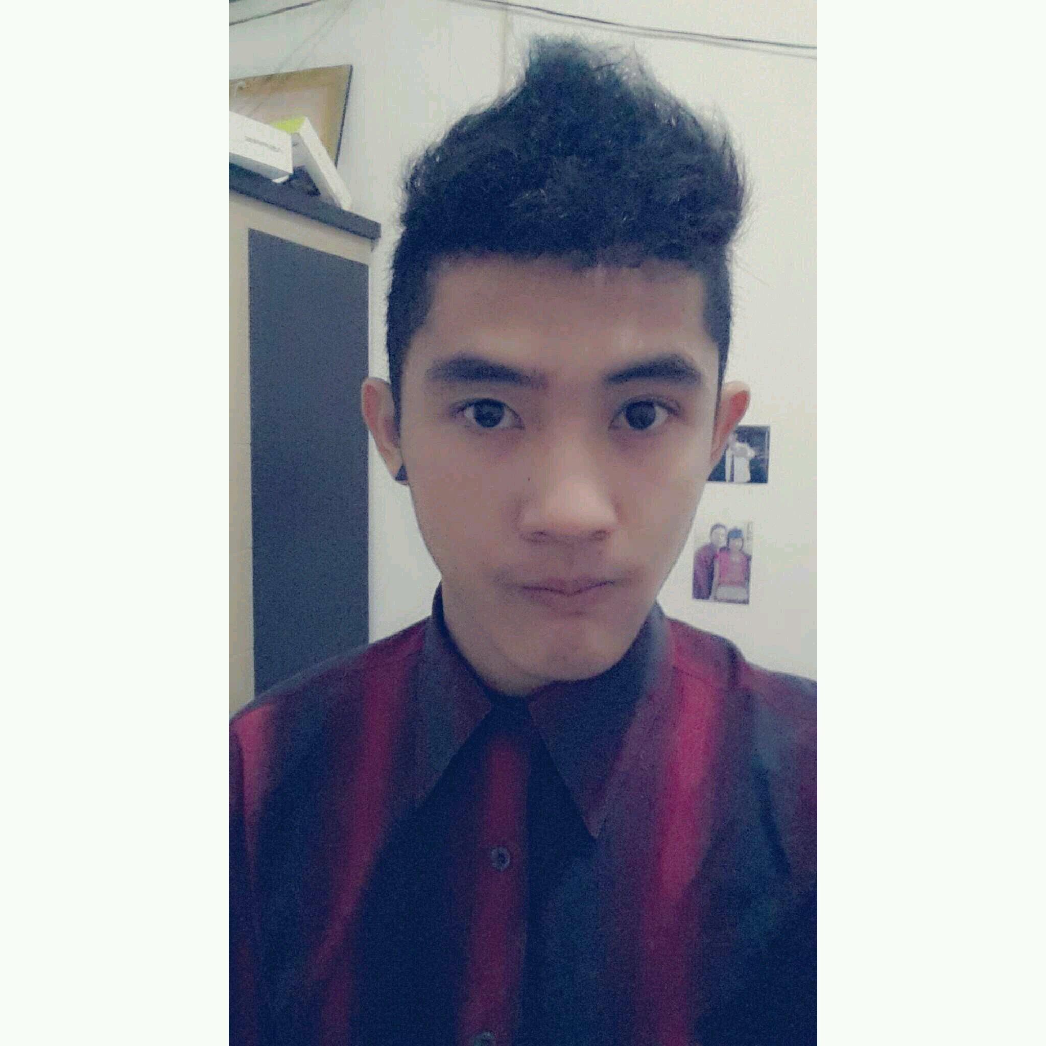 Given_Alexander's profile picture. 