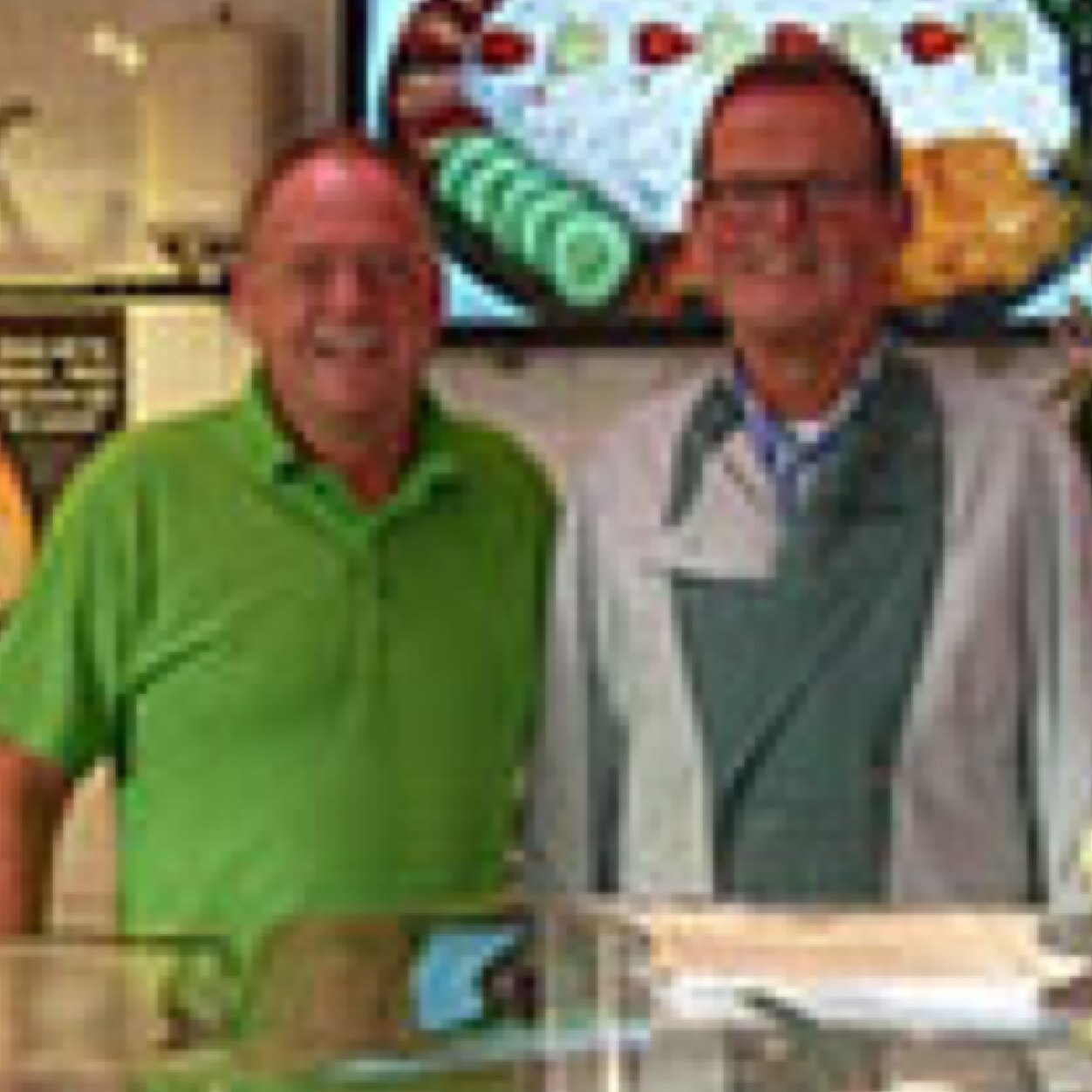 Lekker eten met een geweten. De enige Skal biologische slagerij in #Waterland en omstreken. Leeuwerikplein 16 Winkelcentrum Overwhere Telefoon 0299-429784