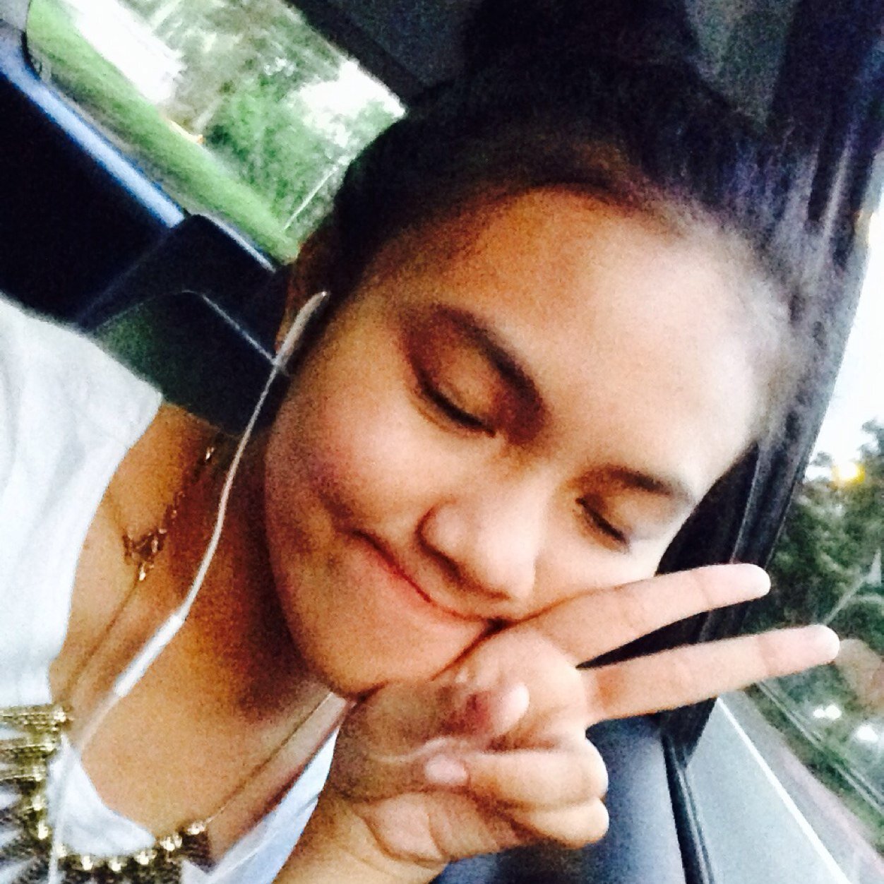 where i can just talk abt the shits in life w/o l0sers judging me lol and yep replica of @diyanamir peace out