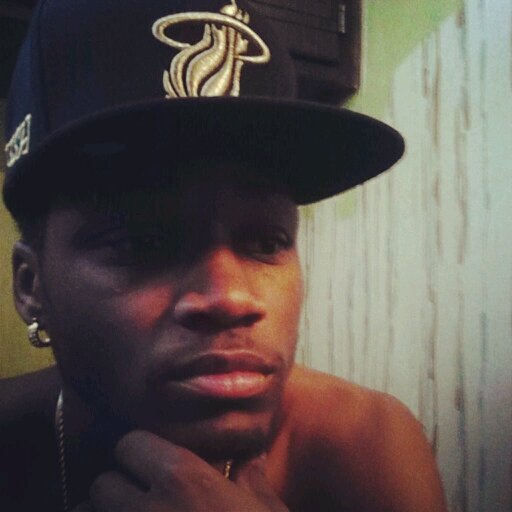 young man out here trying to make things happen I love my team MAXXX over everything either luv me for me or just dont fwm its simple