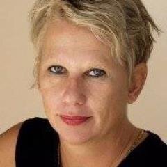 Hinke Piersma Profile