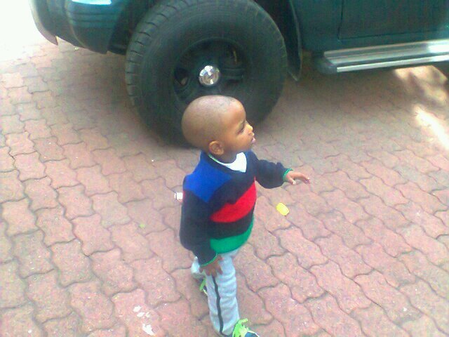 spinning my gusheshe wen am bored