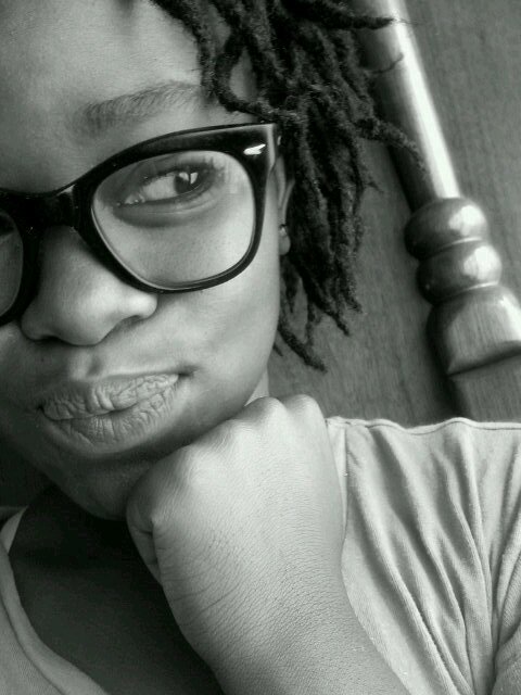 Lilo_mercury's profile picture. Just an ordinary chick. Loves life. YOLO!!••••For my republic ii stand msfits over all