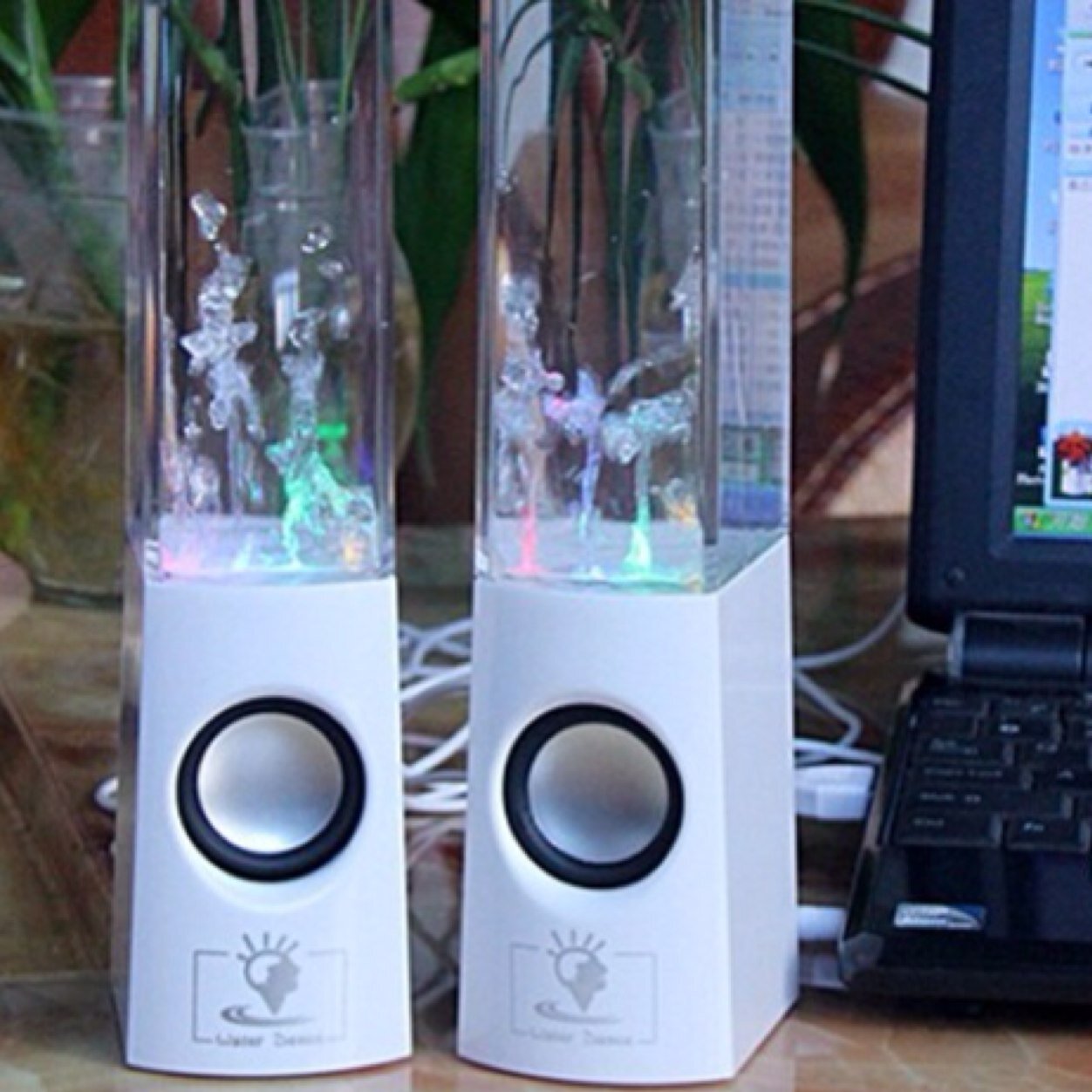 Envío a toda España de estos sorprendentes altavoces de agua! Los revolucionarios de todo el mercado. Pide ya los tuyos e infórmate por MD. ¡No te arrepentiras!