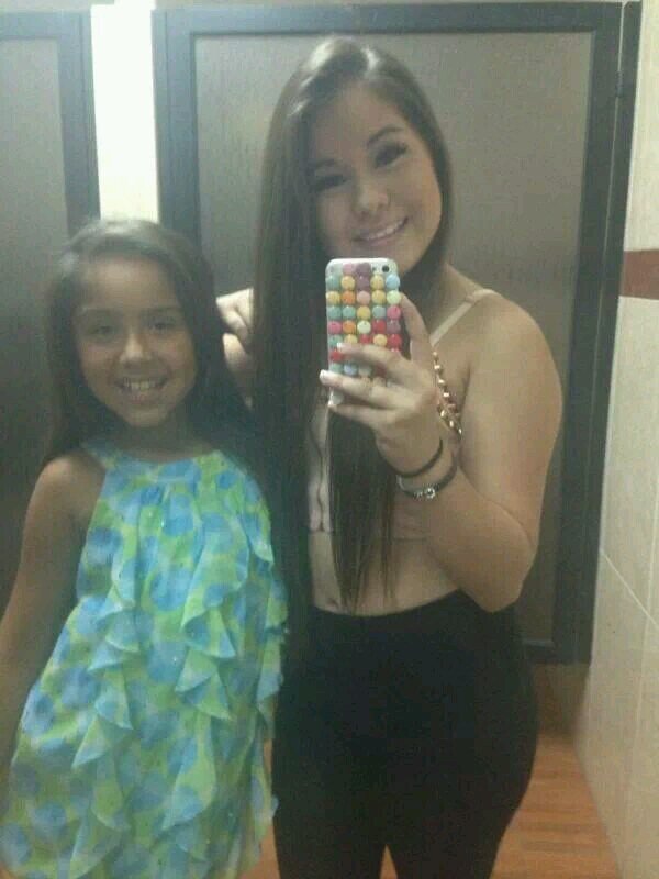 carolynaaps's profile picture. 