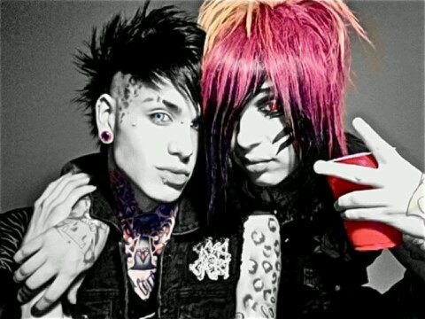 I LOVE Botdf. SGTC forever!! I hope to meet them someday. Botdf is my life!