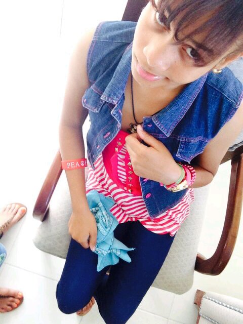 rosaperdomo22's profile picture. Me Disen Rosa~ Soy Muy Sociable y me Gusta reirme!^_^  Conoseme y veras Quien Soy! :* XD