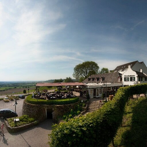 Geniet op 1 van Limburgs mooiste plekjes! Voel u thuis in ons Hotel/Restaurant. Volg ons voor culinaire+regio tips, aanbiedingen & elke maand een leuke actie!