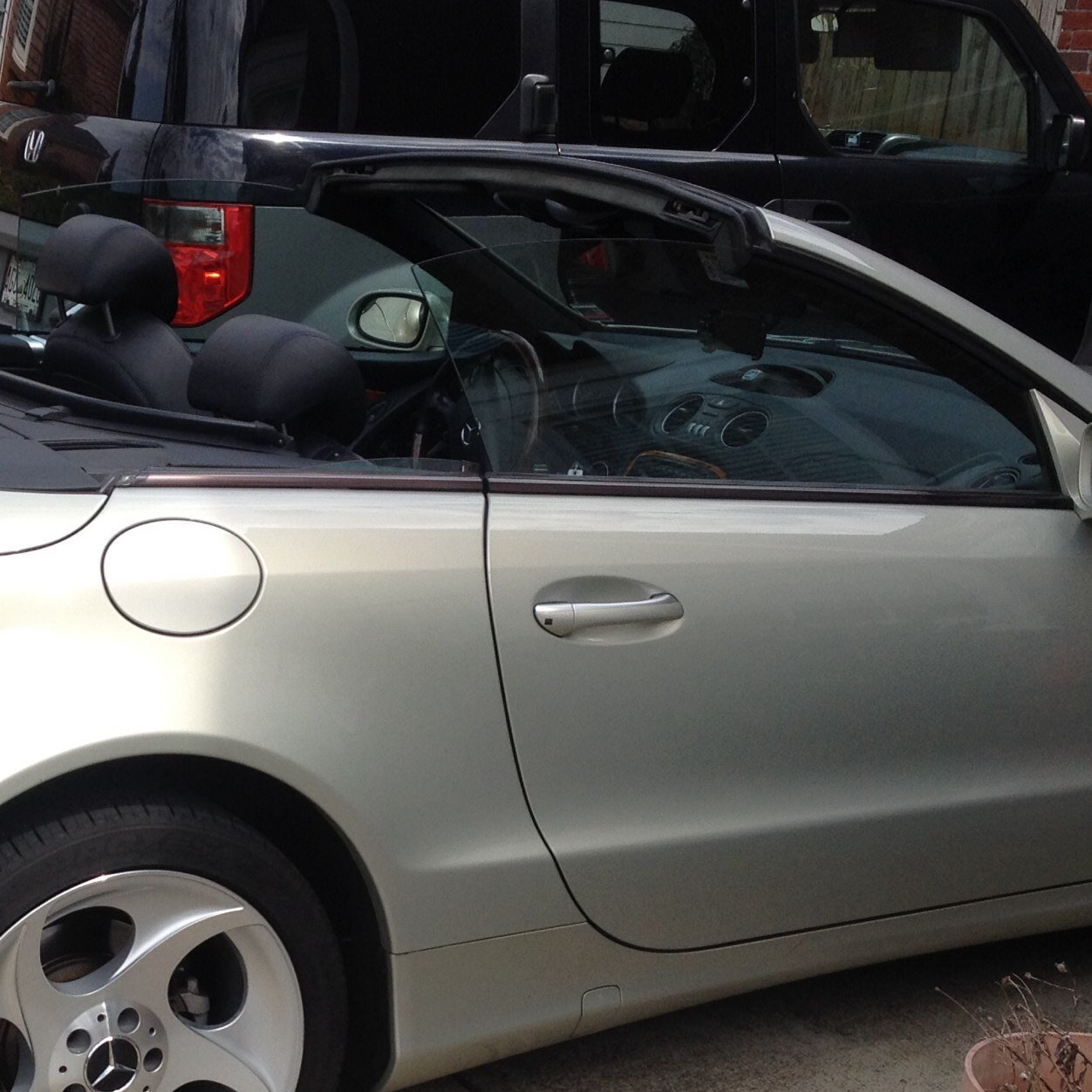 juliantokuncoro's profile picture. 