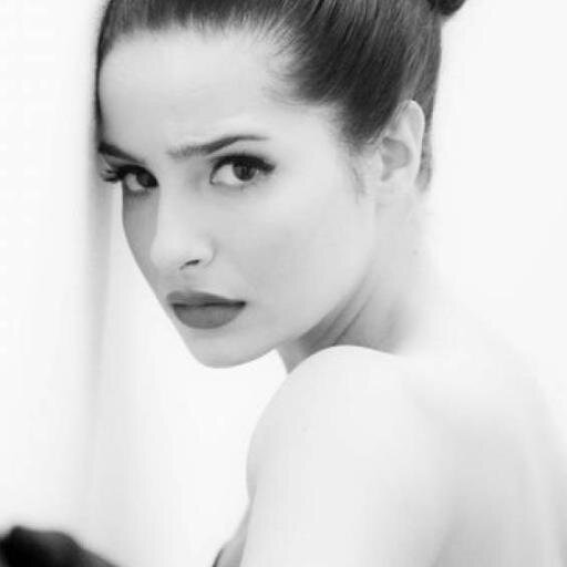 Twitter Para #Asnicarinas ! Aquí Te Enterarás De Cada Paso De @Asnicar__Brenda actualmente en #CumbiaNinja
(Cuenta Creada El 20 De Octubre 2012 )