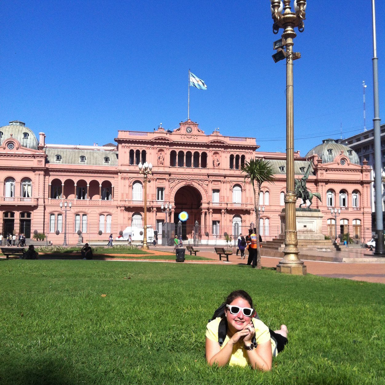 alesilla_dppl10's profile picture. 