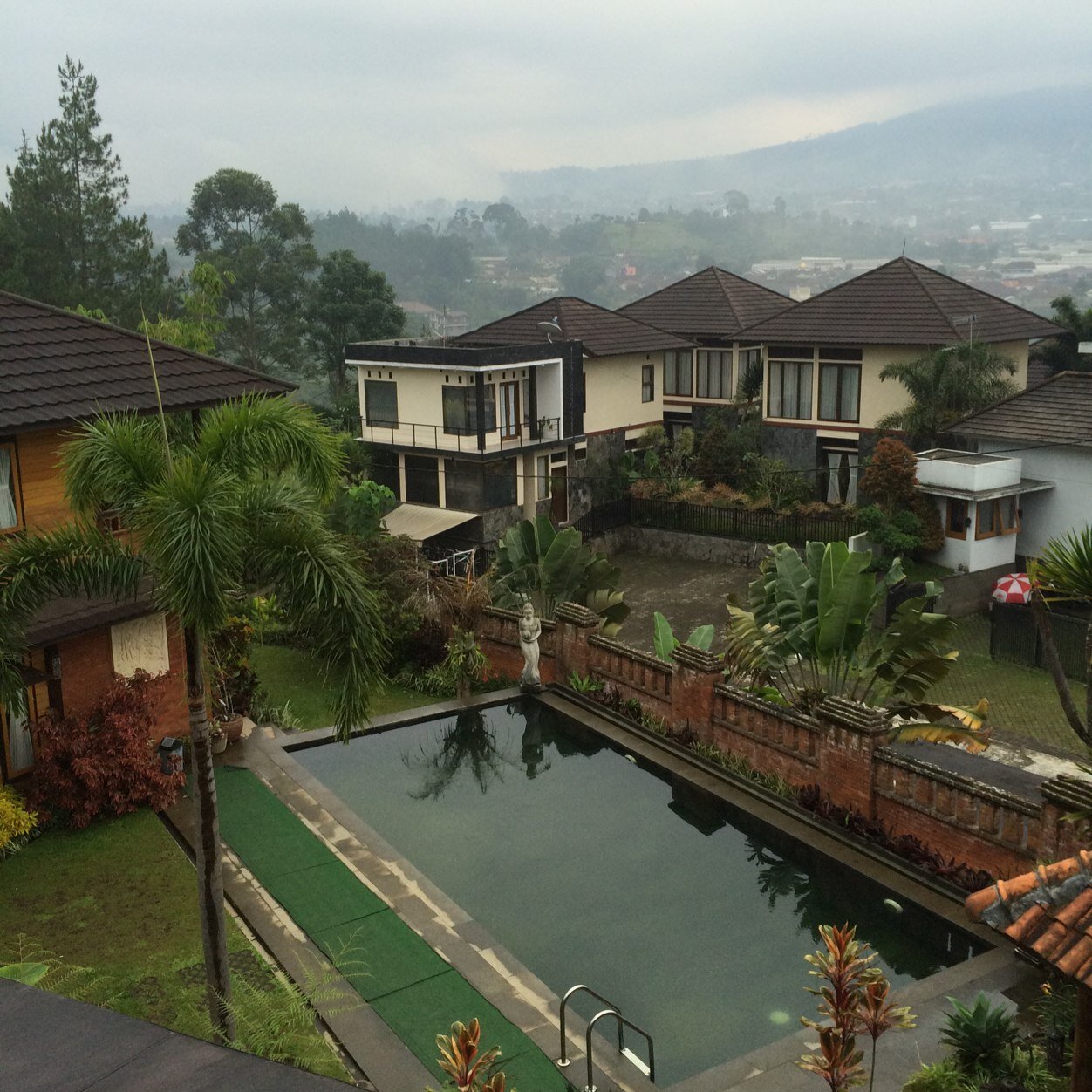 naser8333's profile picture. 