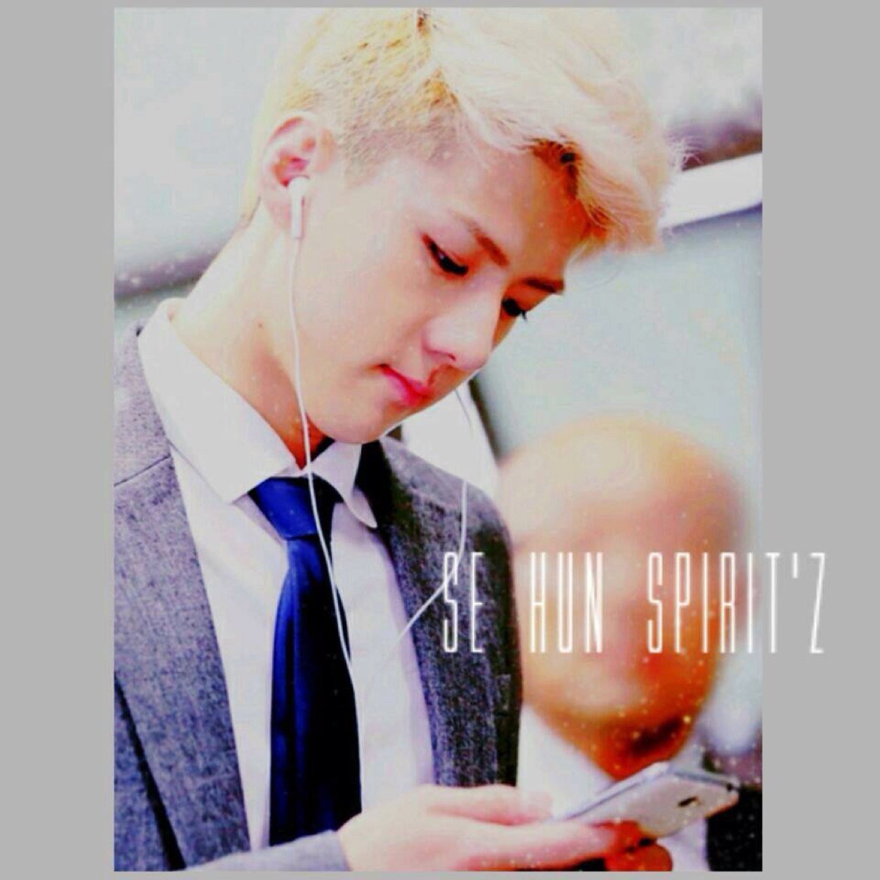 สวัสดีเจ้าค่ะ ยินดีที่ได้รุ้จักนะ ชื่อ กาย รักเอ็กโซทุกคน โดยเฉพาะ มักเน่เซฮุน hunhan จู๊บๆ