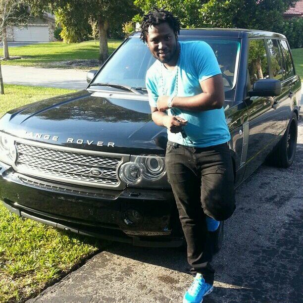 waynefloss1987's profile picture. 