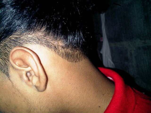 #MakiiaveliikOh STYLE ♥ X3 FUSTRAO CON #CANSERBERO -  SIGUEME QK TE CAIGO ATRAAA - :* YO SOY G-VIIITO   =)