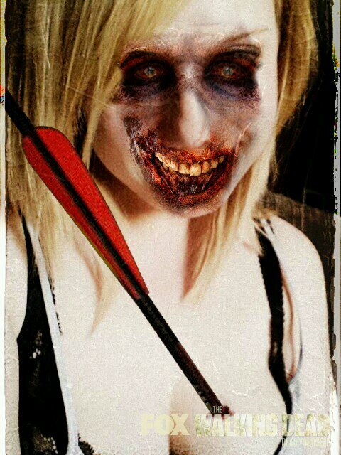 I am huge (British) walking dead fan with an odd sense of humour ;) Followed by the beautiful Melissa McBride :D