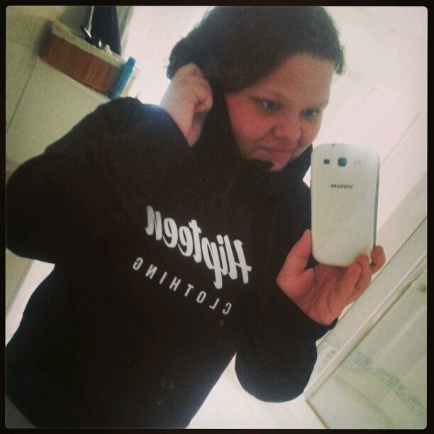 Kimmy 17, liebt YouTube # Chris danke für jedes Lächeln was du mir gibst ♥ Tobi & Chris meine Helden ♥
