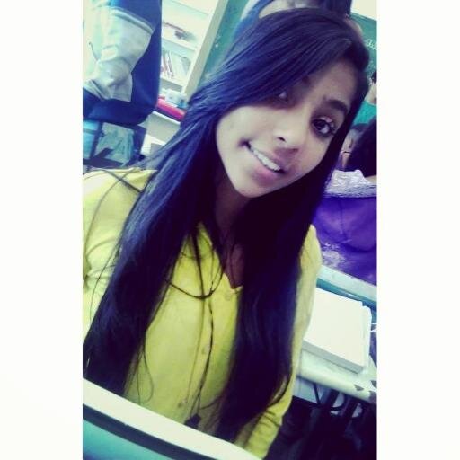 ''sou to tipo de pessoa que prefere morrer sufocada, ao invés de falar o que sente.sou #pollover msm https://t.co/5ndwVCcSw6
http://t.co/aapTqySC99