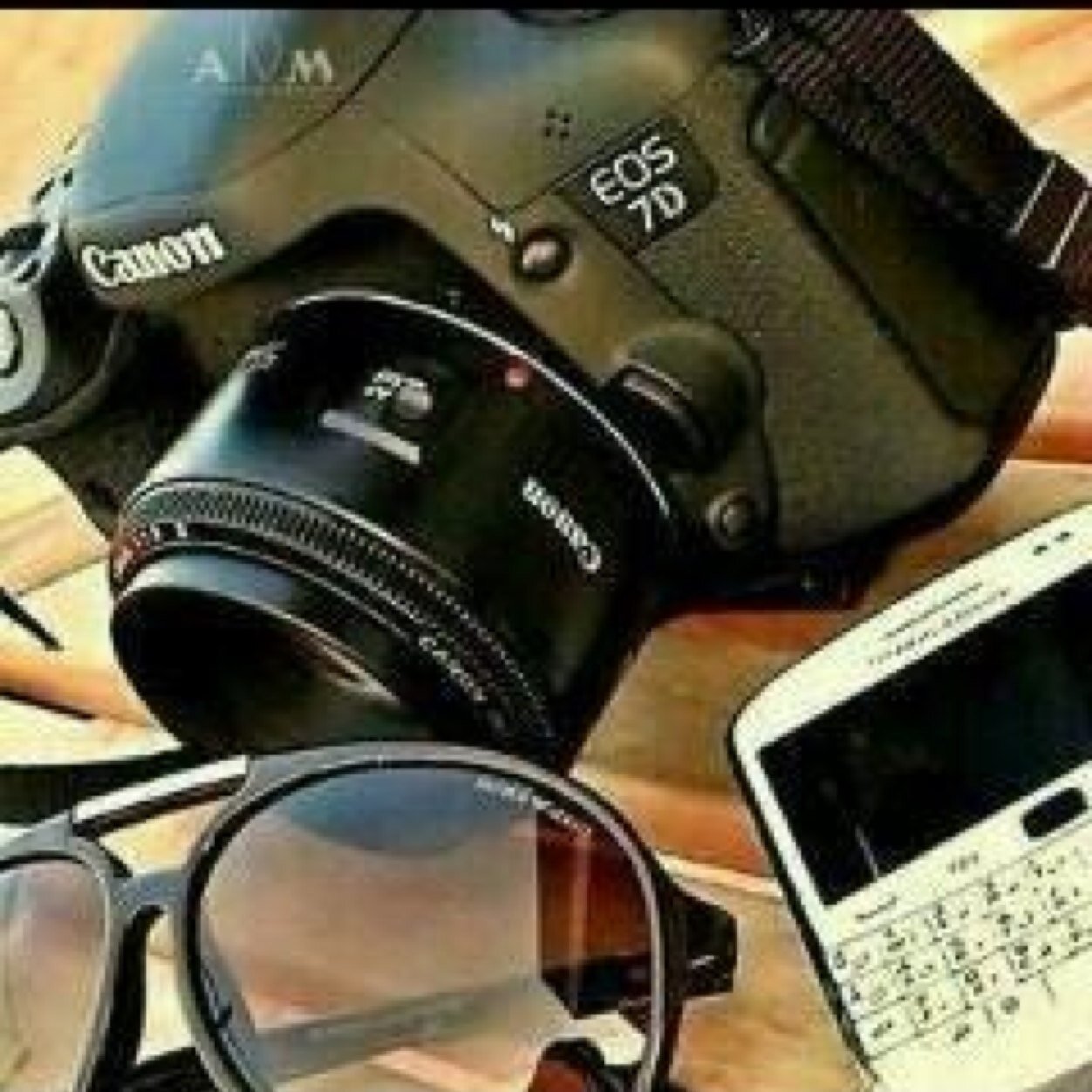 لا جيتني لا تبتدي بـ السوالف يكفي عيونـك سالفتها طويله ❤️ دار جـابـر •• *KW* •• ❤
♥️كيكAhmad__al3zmmi♥️جاي الكتابه♥️