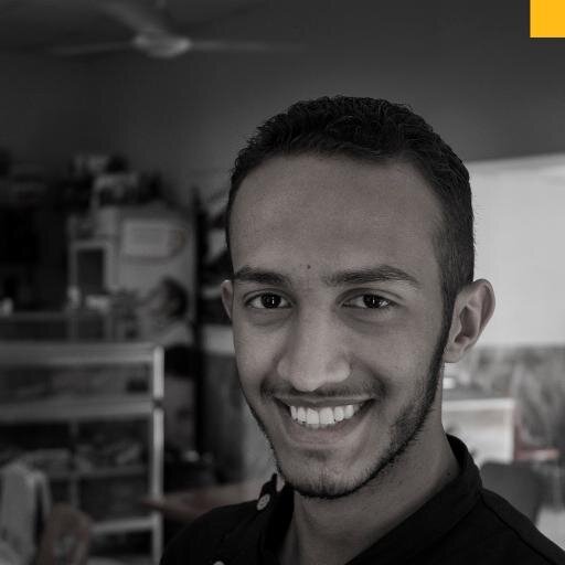 شاب بسيط من العراق اعمل بمجال التسويق و الاعلانات ومصمم ويب
