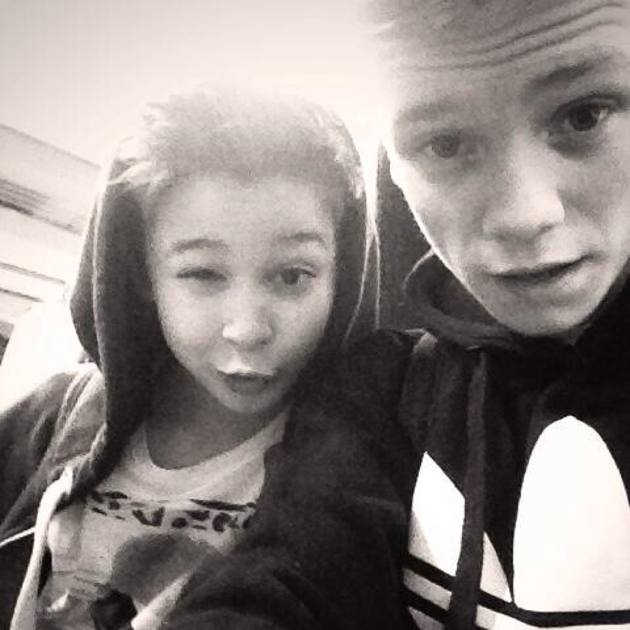We love @BarsAndMelody... Follow our personals @MillieGodfray and @CourtneyKTJ