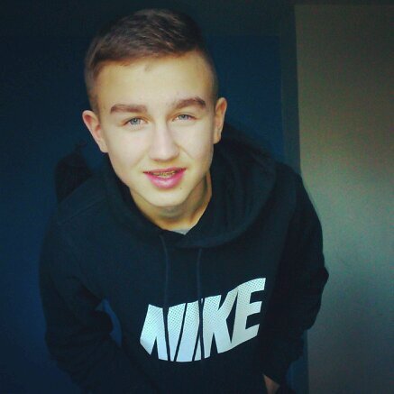 07891748946 holla