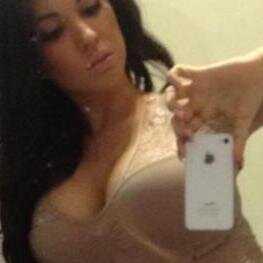 Gostosa_2014's profile picture. Sou Livia,moro em SP e adoro fazer sexo,morrendo de tesão e esperando aparecer alguém para meter a buceta