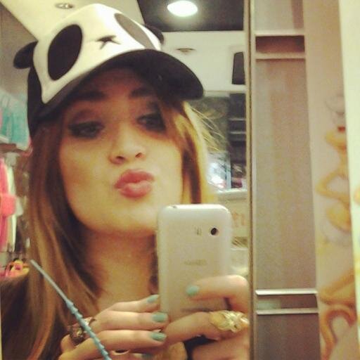 DEBYY830's profile picture. 