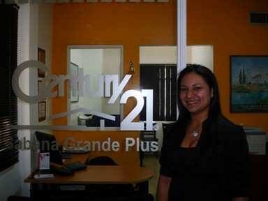 Asesora Inmobiliaria Century21sgplus