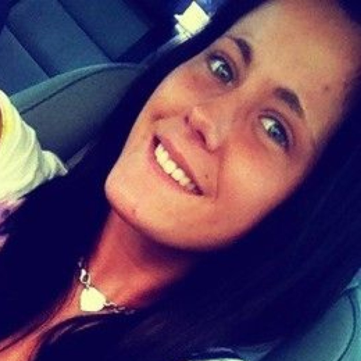 JenellesEyebrow's profile picture. 