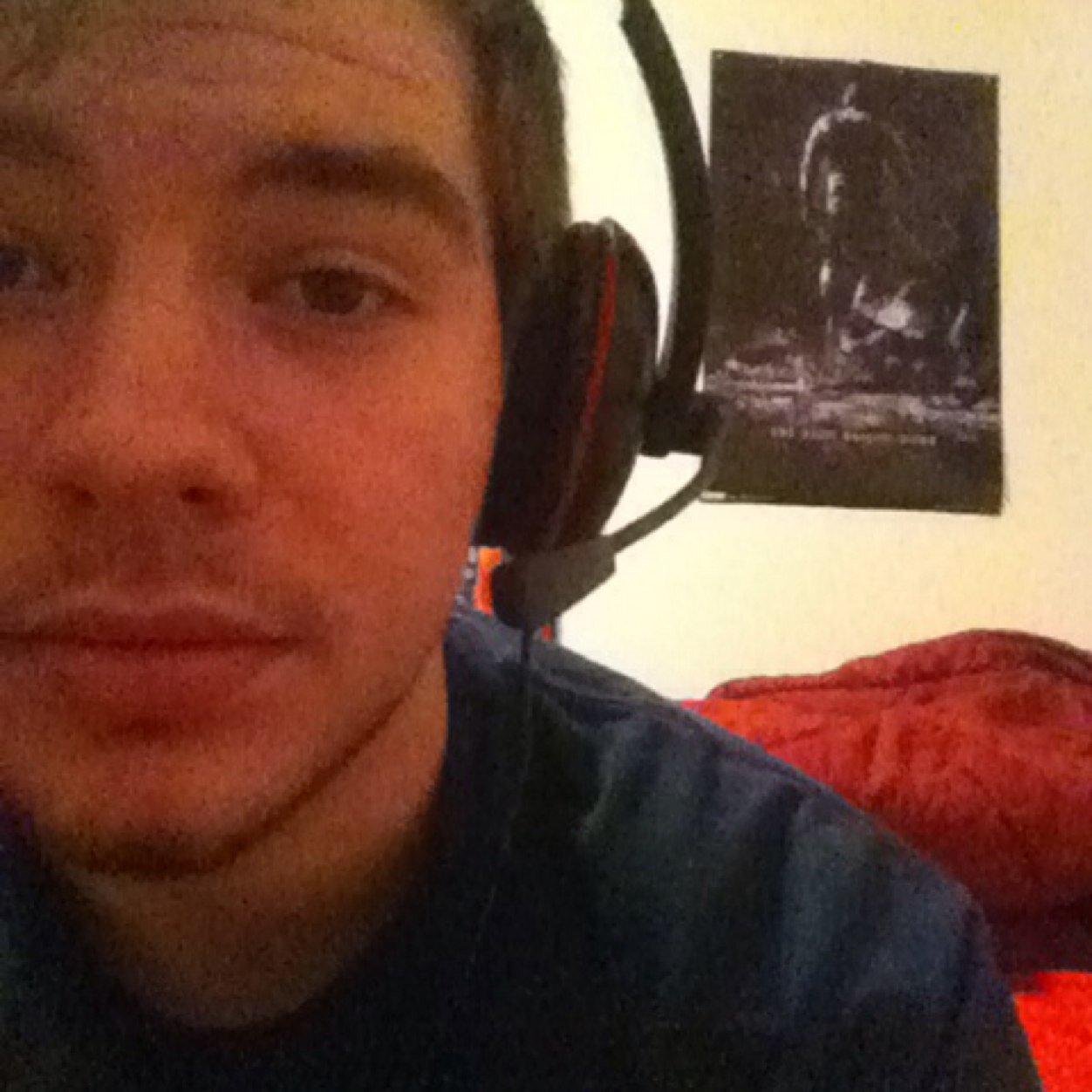 Competitive CoD player. I wreck kids.