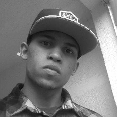 “Aquele que não tem coragem de assumir riscos não alcançará nada na vida.”
— MUHAMMAD ALI