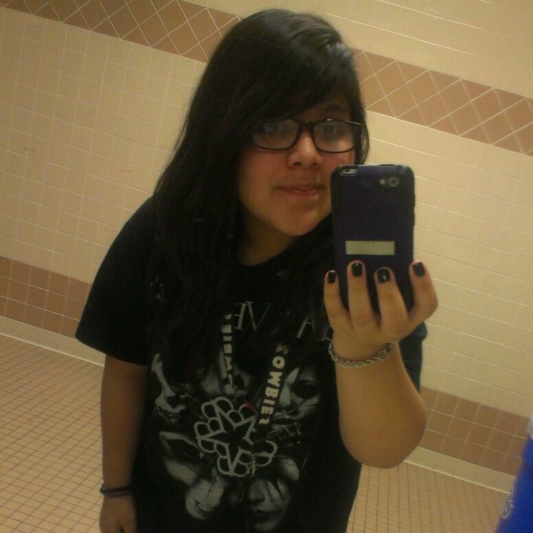 Deefizzy ^.^ Evan Peter ,Kellin Quinn ;)